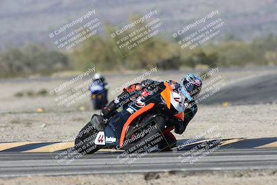 media/Dec-06-2025-CVMA (Sat) [[4a896cc04c]]/Race 4-Formula Middleweight/